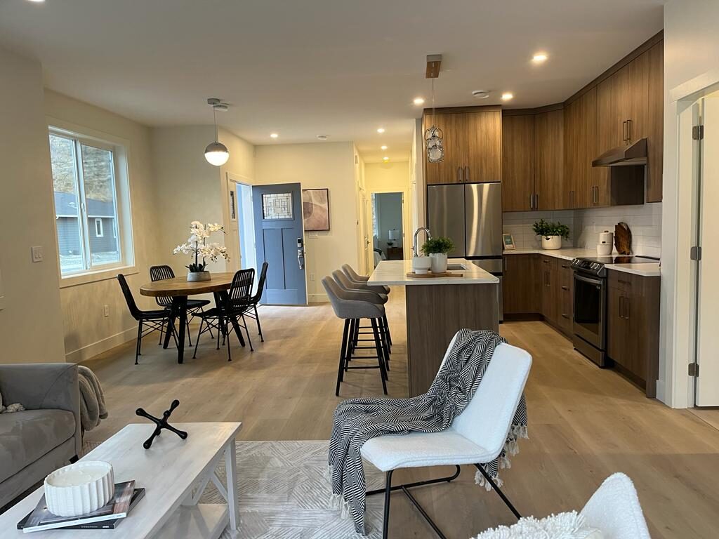 WhatsApp Image 2023-12-18 at 07.20.22_d74a63bf